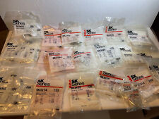 SK Series Transistor Lot of 35 New in Package Old Stock picture